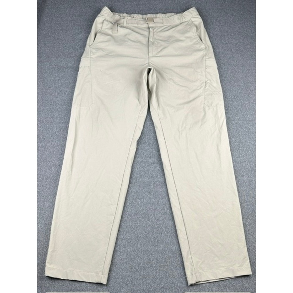 Uniqlo Geared Pants Mens Large Beige Tan Nylon Ripstop Cargo Hiking 321-479382